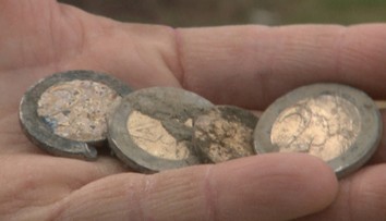 Policajti našli v štrkovisku poklad. Má to však háčik