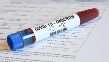 Omikron by sa onedlho mohol objaviť v každej rodine. Lekár Sabaka radí, ako si ho liečiť doma