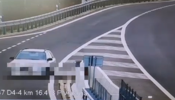 VIDEO: Vodič na diaľnici D4 kilometer cúval. K nešťastiu nechýbalo veľa