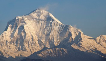 Tragédia na jednej z najvyšších hôr sveta: Pri výstupe na Dhaulágirí zahynula päťčlenná výprava z Ruska