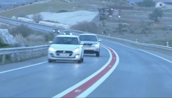 Španieli zaviedli na cestách mimoriadne opatrenie, chcú znížiť nehodovosť na cestách. Umožňuje to aj slovenská legislatíva