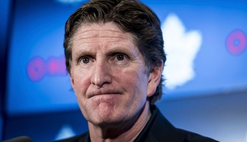 Do NHL hlási návrat jeden z najúspešnejších koučov. V novom tíme sa stretne aj so Slovákom