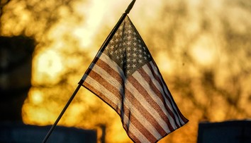 Voľby USA: Demokrati si už zaistili tesnú väčšinu v Snemovni reprezentantov