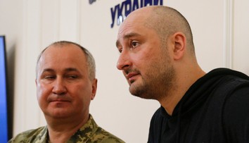 Kyjevský súd nariadil väzbu podozrivému zo zosnovania vraždy novinára Babčenka