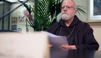 Odstúpil americký kardinál O'Malley, známy obhajca obetí zneužívania