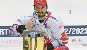 Třinec sa pokúsi o historický zápis s viacerými Slovákmi. Libor Hudáček poslal odkaz do Edmontonu