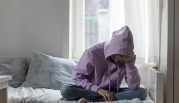 Znaky puberty vykazujú už aj 7-ročné dievčatá a vek dospievania stále klesá. V hre sú tri možné príčiny