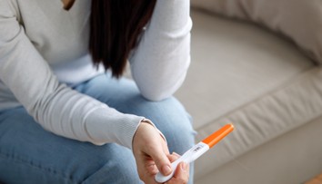 Kedy začína drasticky klesať plodnosť? Gynekologička hovorí o ovariálnej rezerve