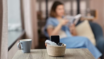 Na kvalitu spánku vplýva naša životospráva. Dopriať by sme si mali digitálny detox