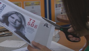 Toto je, po posledných úpravách, definitívna podoba známky novej prezidentky