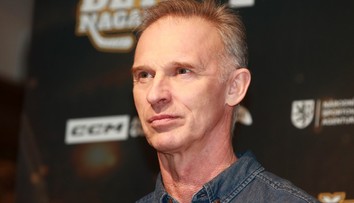 Hašek sa pred hokejovým sviatkom v Prahe pustil do vedenia profiligy: NHL bude opäť zodpovedná za stratené životy