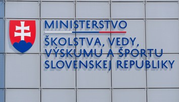 Nepridali dostatočne tam, kde to je najviac treba. Príspevky pre učiteľov ministerstvo podľa odborníka nevyriešilo optimálne