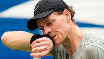 Svetová antidopingová agentúra opäť vyštartovala po Sinnerovi. Žiada rok až dva trvajúci zákaz činnosti