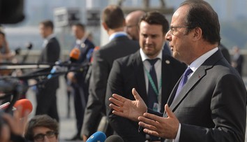 Policajný ostreľovač omylom vystrelil počas Hollandovho prejavu