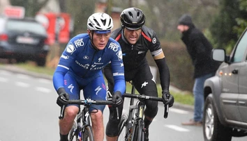 Belgičan Lampaert obhájil titul na klasike Dwars door Vlaanderen