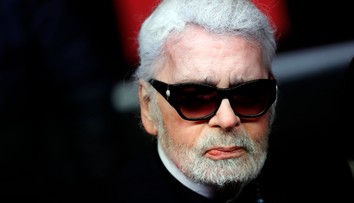 Zomrel svetoznámy módny návrhár Karl Lagerfeld (†85)