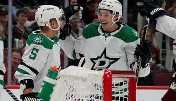 VIDEO: Sekera excelentnou prihrávkou zariadil triumf Dallasu na ľade Arizony