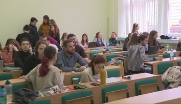 Študentským pôžičkám hrozia komplikácie. Fond na to určený prechádza na nový systém