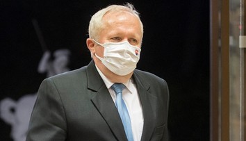 Vláda odvolala viacerých štátnych tajomníkov, vymenovala nových