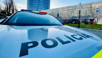 Polícia varuje pred nebezpečnými vyhrážkami. Týkajú sa intímnych fotografií