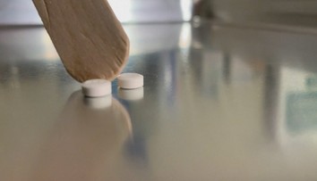 Zomrela aktivistka, ktorej sympatizanti bojovali za jej liečbu ivermektínom