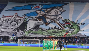 GALÉRIA: Belasý rytier zeleného draka z Ľubľany neskolil. Preneste sa najlepšími zábermi na Tehelné pole