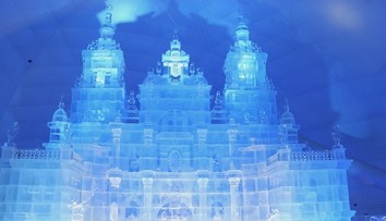 Obľúbená atrakcia je späť. V Tatrách dokončili nový ľadový chrám