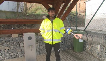 Jediná legálna stavba v osade: Spustenie výdajného automatu na vodu v Nižnom Slavkove oddialili vandali