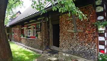 Obývajú najstaršiu drevenicu na Zamagurí. Má 144 rokov a všetko v nej je pôvodné