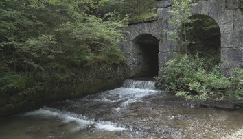 Nikto nevie, komu patrí 140-ročná unikátna stavba. Problém je, že sa rozpadáva