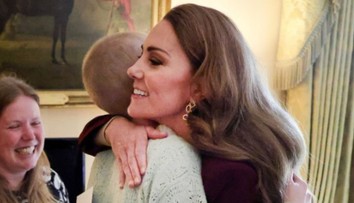 Princezná Kate sa stretla s „inšpiratívnou“ tínedžerkou. Trpí vzácnou formou rakoviny