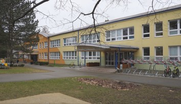 Viaceré školy zavádzajú bezpečnostné opatrenia. Na Záhorí už rodičia nebudú vstupovať do budovy