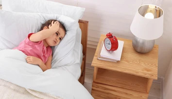 Spánok cez prázdniny a po nich. Pripravte dieťa na školský režim