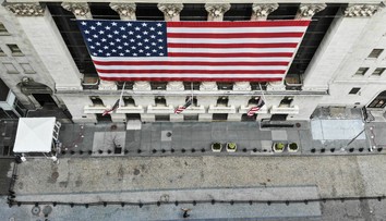 USA schválili historicky najväčší záchranný balík pre tamojšiu ekonomiku