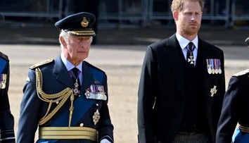 Šanca na zmierenie? Kráľ Karol vraj uvažuje o napravení vzťahu s Harrym