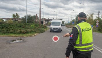 Kontroly na hraniciach s Maďarskom sa opäť predĺžia o ďalší mesiac