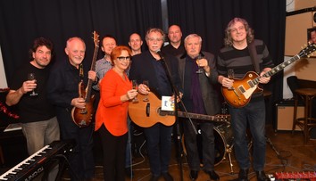 Prúdy vydávajú historicky prvé výberové CD. Pokrstila ho Kamila Magálová!