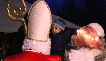 VIDEO: Mikuláš v Poprade kričal na deti a urážal ich rodičov, rieši ho polícia