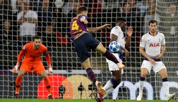 VIDEO: Komentátor sa nechal uniesť. Po Rakitičovej paráde napodobnil výbuch dynamitu