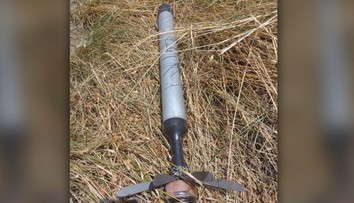Na Záhorí neďaleko diaľnice našli raketu. Pyrotechnik potvrdil, že ide o nebezpečnú výbušninu