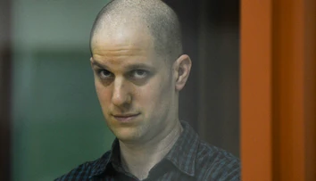 Amerického novinára z Wall Street Journal v Rusku odsúdili za špionáž. Dostal 16 rokov väzenia