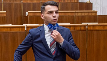 Pollák podal trestné oznámenie na Mazureka