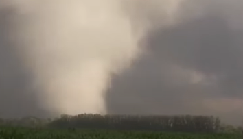 VIDEO: Ako v katastrofickom filme. V Chicagu bolo osem tornád naraz, všade hučali sirény