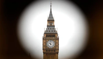 Londýnsky Big Ben sa výnimočne rozozvučal pri výročí konca vojny