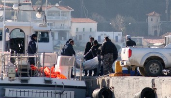 V Egejskom mori sa utopilo najmenej 24 utečencov. Zomrelo 10 detí