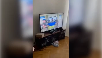 Ukrajinskí hackeri ovládli vysielanie ruských televízií. V najsledovanejšom čase Rusom pustili vlastný klip o invázii