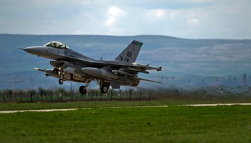 Rezort obrany nepreukázal dôvody nákupu stíhačiek F-16, tvrdí NKÚ