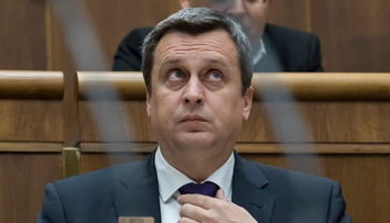 Dankov výrok o "cigánočke" pobúril učiteľov, tí predostreli výzvu na jeho odstúpenie
