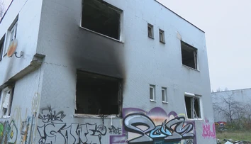 V opustenej budove v Bratislave horelo. Na mieste našli telo bez známok života