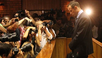 Hendikepovaný atlét Oscar Pistorius požiadal o podmienečné prepustenie